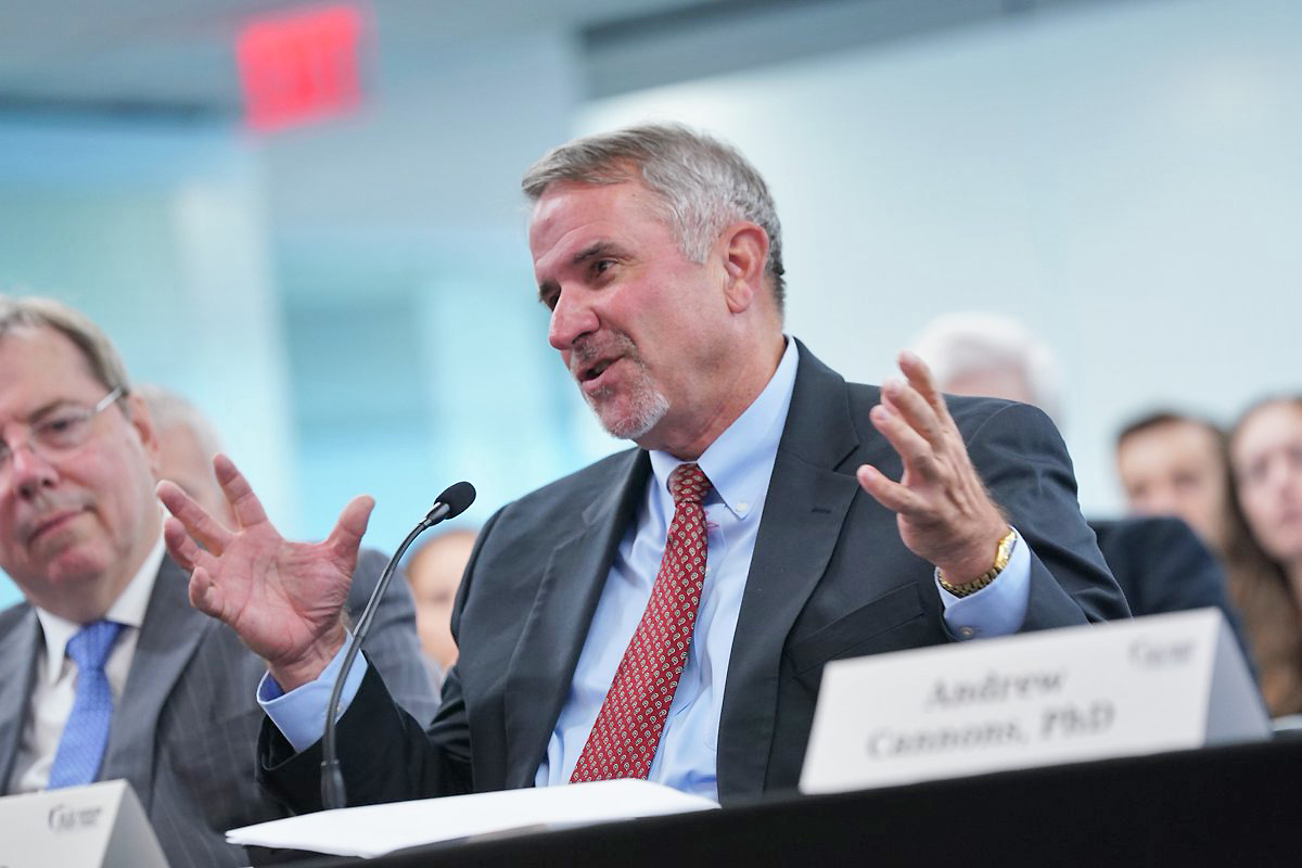 ABD’nin virüs danışmanı ilk kez konuşacak