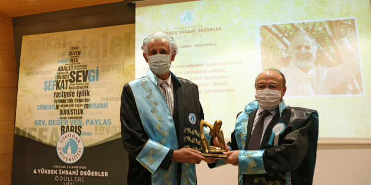 1614840963_Cemil_Ta__c__o__lu_ad__na_Haydar_Sur