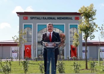 Türkiye-Arnavutluk Fier Dostluk Hastanesi Hizmete Açıldı