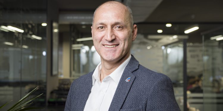 SANTA FARMA’DA 2 YENİ DİREKTÖRLÜK ATAMASI GERÇEKLEŞTİ