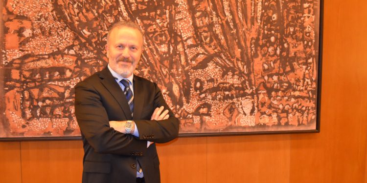 Op. Dr. Reşat Bahat yeniden OHSAD Başkanı seçildi