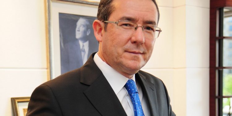 COVID-19 SÜRECİNDE HEMŞİRELERİN ÖNEMİ BİR KEZ DAHA ANLAŞILDI