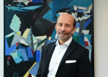 Abdi İbrahim, iki uluslararası ödül daha kazandı