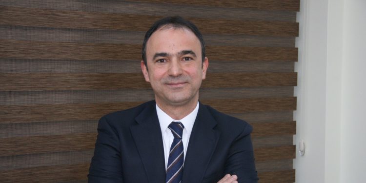 5 KİŞİDEN BİRİNDE İDRAR KAÇIRMA SORUNU VAR!