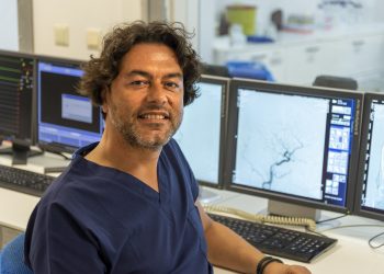 İnme belirtileri ortaya çıktığı anda her saniye kritik önem taşıyor