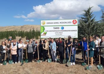 COVID19 NEDENİYLE HAYATINI KAYBEDENLERİN ANISINA HATIRA ORMANI