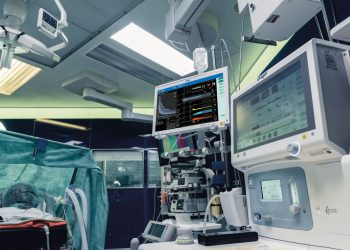 Hem akciğerleri hem dünyayı koruyan yeni teknoloji: Düşük Akım Anestezi