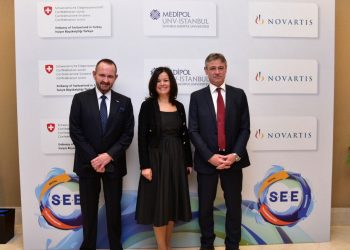 Sürdürülebilir kalkınma kapsamında sağlık sektörünün sosyal, çevresel ve ekonomik etkisi masaya yatırıldı