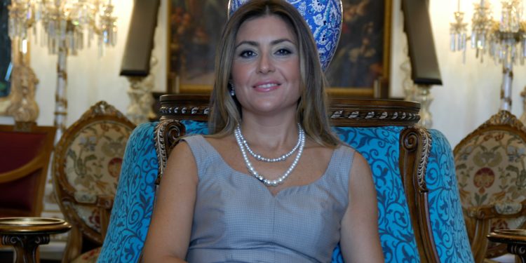 YAZARIMIZ AYLİN ALTUNTAŞ’A ABD’DEN KÜRESEL LİDERLİK ÖDÜLÜ