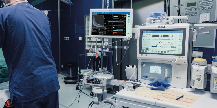 TEKNOLOJİNİN ANESTEZİYE DOKUNUŞU: SMARTPILOT VIEW