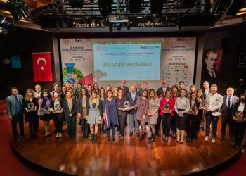  “Eğitimle Sağlıklı Gelecek” Projesi’ne ödül