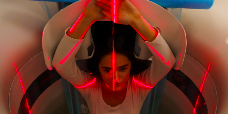 KANSERDE ERKEN TANI VE TEDAVİNİN ÖNEMİ PANDEMİDE DE UNUTULMAMALI