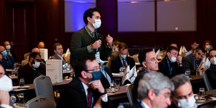 “Medtronic Koroner ve Renal Denervasyon Zirvesi” girişimsel kardiyoloji dünyasını İstanbul’da bir araya getirdi