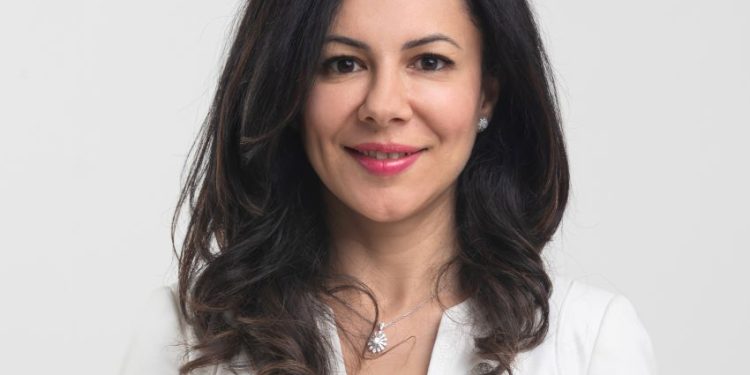 ASTELLAS İLAÇ’TA TÜRK KADIN YÖNETİCİLERİN BAŞARILARI ARTARAK DEVAM EDİYOR