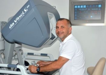 Robotik Cerrahi Hekimlere ve Hastalara Avantaj Sağlıyor