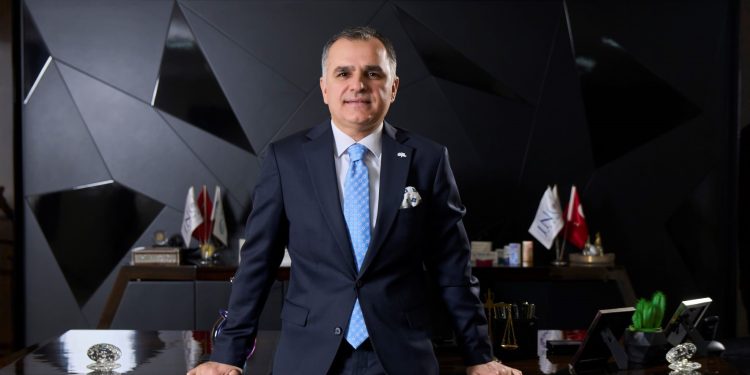 İnci Ecza Deposu hastanelerin ilaç ihtiyacını başarıyla karşılıyor