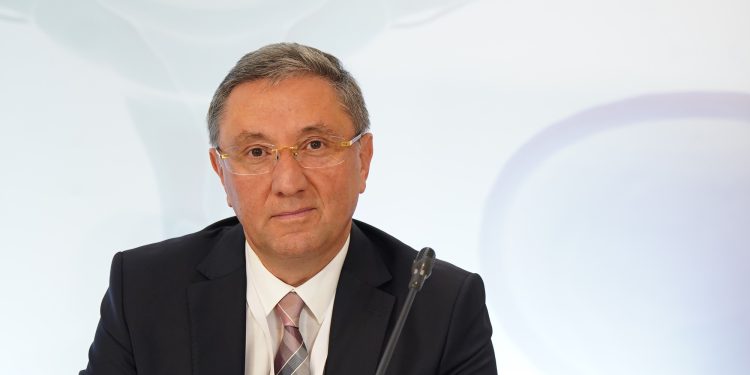 MESANE KANSERİ 55 YAŞ ÜSTÜ KİŞİLERDE VE ERKEKLERDE DAHA FAZLA GÖRÜLÜYOR