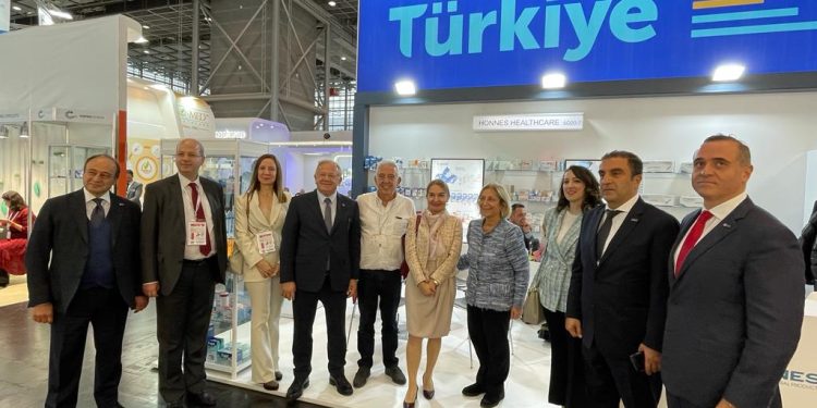 MEDICA 2022 FUARI’NA 230 TÜRK FİRMASI KATILDI
