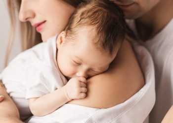 Ferring İlaç, çalışanlarını aile kurma yolunda destekliyor