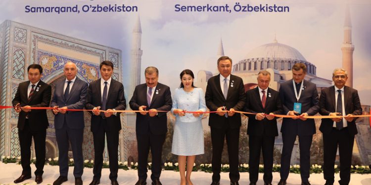 Sağlık Bakanı Koca, Türk Dünyası Tıp Kurultayı’na Katıldı