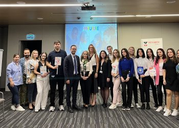 MENARINI TÜRKİYE M-FUTURE GENÇ YETENEK PROGRAMINDA YENİ DÖNEM BAŞLADI!