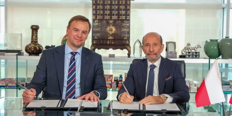 ABDİ İBRAHİM, ARONPHARMA İLE ANLAŞMA İMZALADI