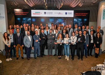  Sağlık girişimcileri projelerini profesyonellerle buluşturdu