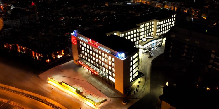 BİRUNİ’DEN GENİŞ KAPSAMLI SAĞLIK YATIRIMI