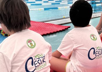 Abdi İbrahim Vakfı, Down Sendromlu Çocuklar için ‘Cesur Kulaçlar’ Yüzme Kursunu Hayata Geçirdi