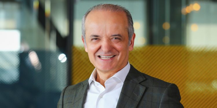 SIEMENS TÜRKİYE SÜRDÜRÜLEBİLİRLİK YAKLAŞIMIYLA HER GÜNÜ DÖNÜŞTÜRÜYOR