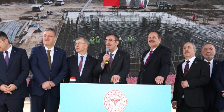 600 yataklı Amasya Devlet Hastanesi’nin temeli atıldı