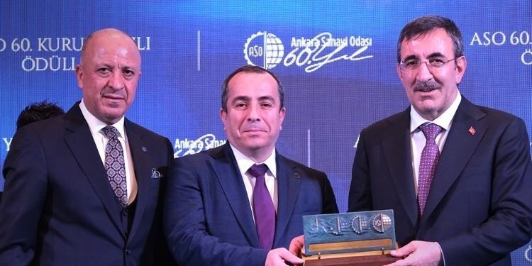 Üzümcü Hastane Ekipmanları A.Ş.’ye önemli bir ödül