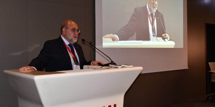 “Kolon ve rektum kanseri gaitada gizli kan testi ile önceden tespit edilebiliyor”