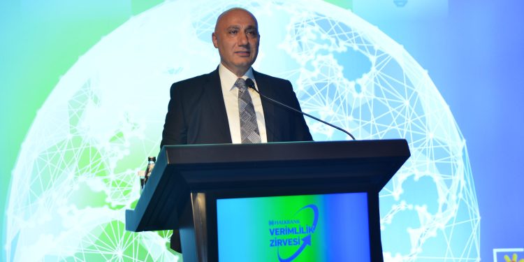 Halkbank, “Verimlilik Zirvesi” ile Sürdürülebilirlik ve Tasarruf Konusunda Öncü Adımlar Atıyor