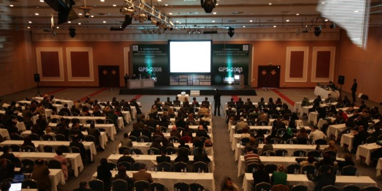 Geleceğin Sağlık Sistemleri Yönetimi ve Sağlıkta Yapay Zeka Uygulamaları Antalya’da tartışılacak