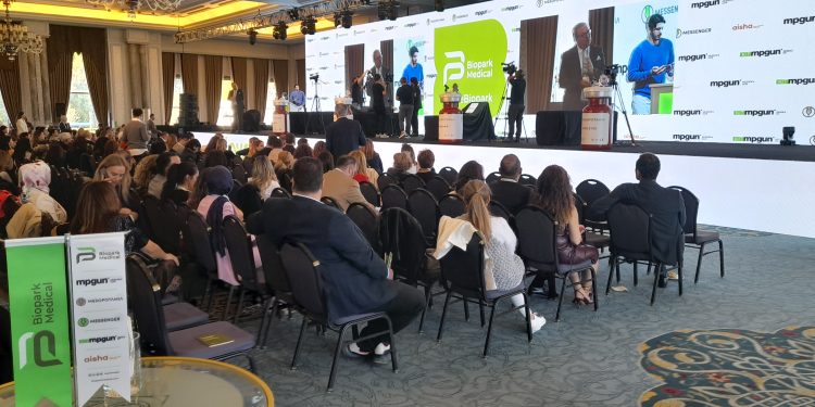Estetik sektörünün temsilcileri Biopark Medical lansmanında bir araya geldi