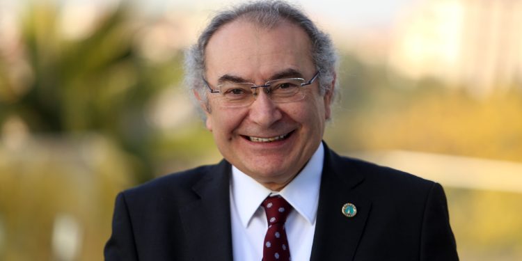 Prof. Dr. Nevzat Tarhan: Türkiye’de her iki kişiden biri antidepresan kullanıyor!