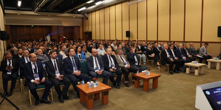1.Ulusal Biyomedikal Kongresi’ne katılım yoğun oldu