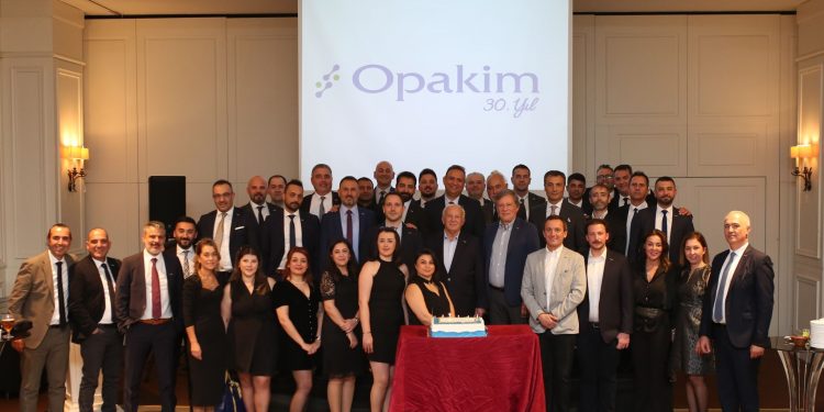 Opakim 30 Yaşında…
