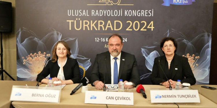 45. Ulusal Radyoloji Kongresi’nin ana teması “BAŞTAN AYAĞA AĞRI” oldu