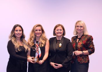 Roche Türkiye ve Türk Eğitim Derneği, “Sağlıkta Sosyal Sorumluluk” ödülüne layık görüldü