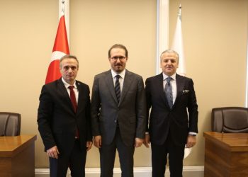 Prof. Dr. Ahmet Ayar görevi devraldı