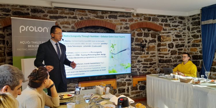 Hücresel gençleşmeyi tetikleyen bilimsel beslenme programı ProLon bir lansman ile tanıtıldı