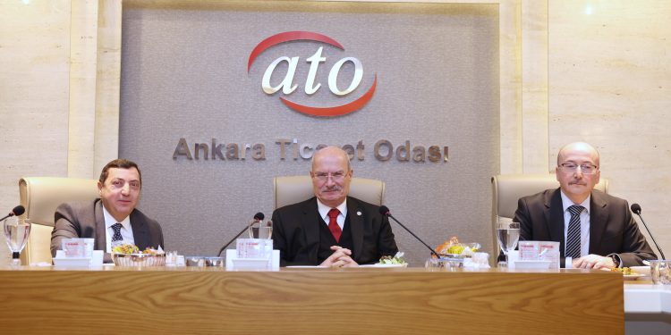 İlaç ve tıbbi cihaz sektörü ATO’da konuşuldu