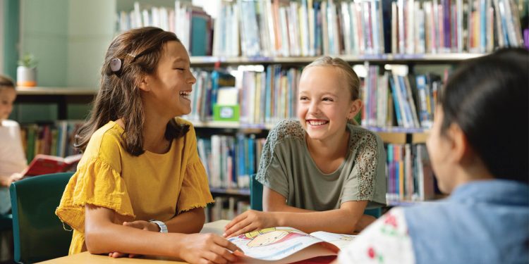 25 Şubat Uluslararası Koklear İmplant Günü: İşitme Kaybına Dikkat Çekiliyor