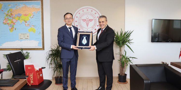 Türkiye ve Çin, Sağlık Sektöründe Ortak Projeler İçin Bir Araya Geldi