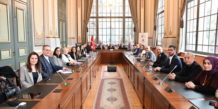 Hasta İnisiyatifleri Kapasite Gelişim Platformu Yuvarlak Masa Toplantısı Gerçekleştirildi