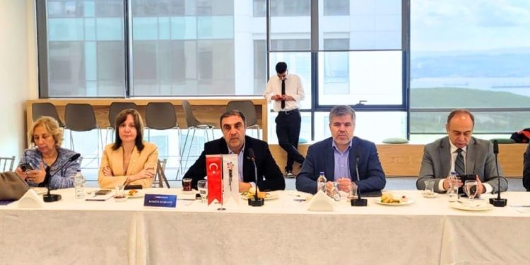 İKMİB İlaç ve Tıbbi Cihaz Sektör Komite Toplantısı Kimya Teknoloji Merkezi’nde gerçekleştirildi