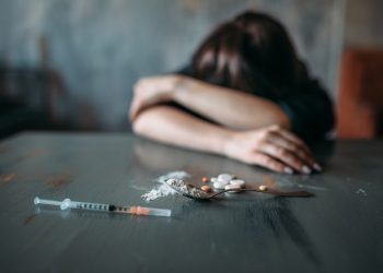 GENÇ YAŞTA UYUŞTURUCU ÖLÜMLERİNDE İLK 5’TEYİZ!