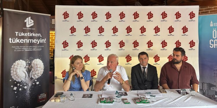 ŞEKER DEYİP GEÇMEYİN ‘TÜKETİRKEN TÜKENMEYİN’!